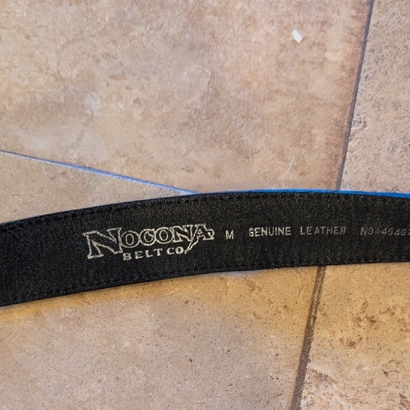 Black and White Belt With Custom Buckle - Picture 4 of 6